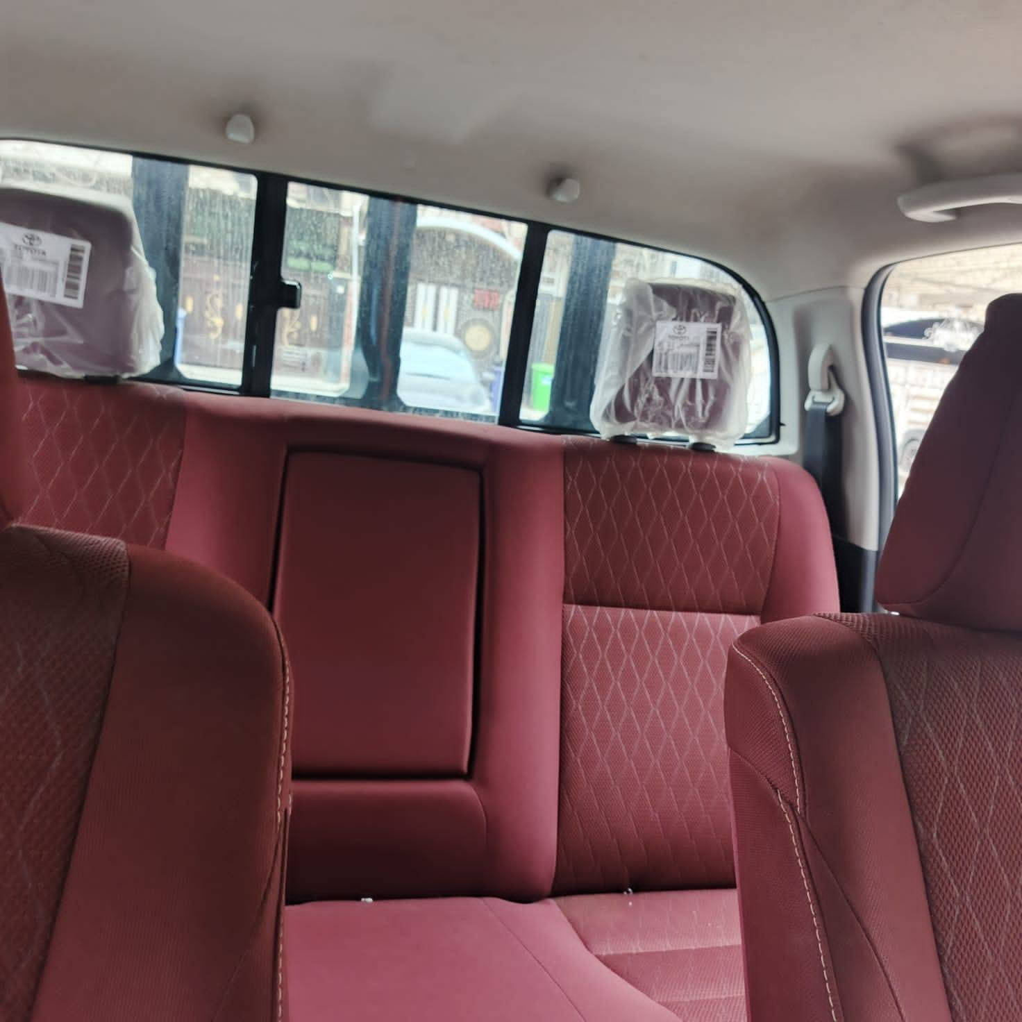 السلام عليكم
بيكب هايلوكس عالي رباعي اوتوماتيك رقم اربيل بأسمي 
اتريد تحويل اتريد وكالة ثاني يوم 
ماشية 68 الف 
مواصفات كاملة
سونار مرفق
سعر 285
***********
مكان السيارة بغداد
