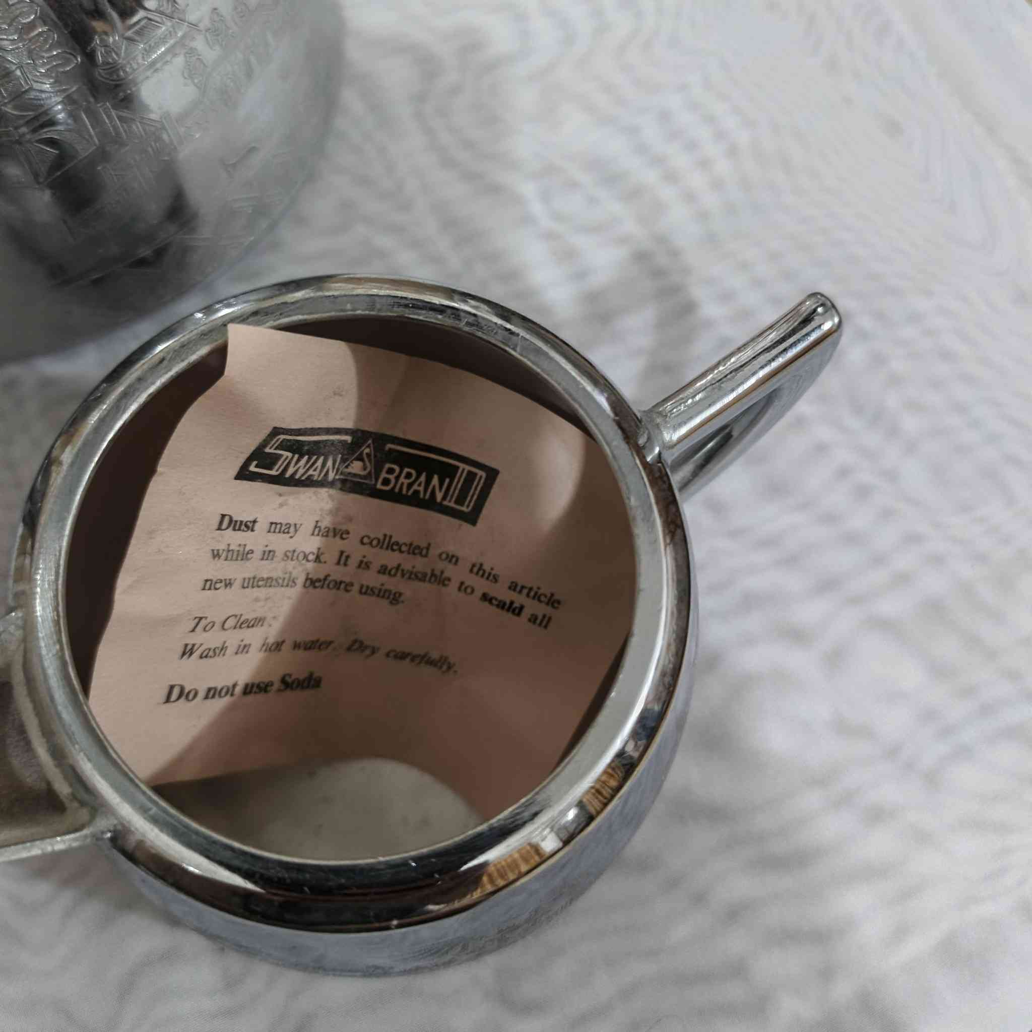 مساء الخير.. سيت قوري انكليزي قديم مخزن كتالوج.. السعر60الف 
مختوم انكليزي


**إذا كنت صاحب هذا الإعلان وتريد حذفه لأي سبب، رجاءا أرسل رسالة إلى الدعم الفني**