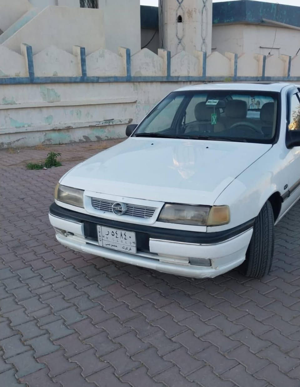 فكترا للبيع سعر ٣٨ بيه مجال 
مشروع وطني
لون ابيض 
موديل 1991
سنوية باسمي
بيها بطاقة بانزين  
سقف سلايد 
باتري جديد 
تايرات جديدة 
دهن جديد
طخم صدر أمامي جديد مبدل 
طخم خلفي بالكامل جديد مبدل
دينمو وسلف جديد مبدل 
محرك ٢٠ مرغوب 
كلج وعينه صار شهرين من مبدله يعين بعد لوك 
من الاخير سيارة مشاءالله عليها نكرة وسلف تشتغل ما محتاج اي مصروف سيارة حلوة كلش 
بيه ضربة بالجامرلغ خلفي 
سيارة باسمي رايد تحويل رقم كركوك 
رقم هاتف *********** كركوك, العراق
