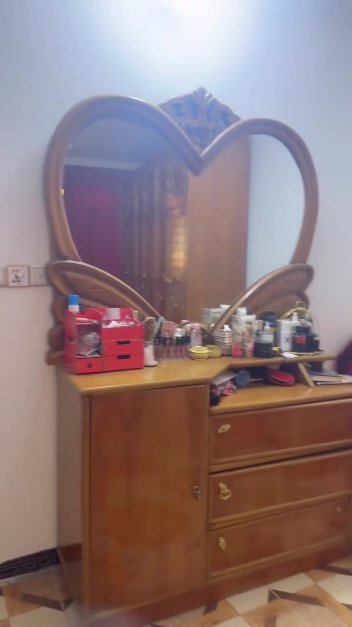 غرفه نوم للبيع نجاره عراقيه مو مال معارض السعر خاص


**إذا كنت صاحب هذا الإعلان وتريد حذفه لأي سبب، رجاءا أرسل رسالة إلى الدعم الفني**