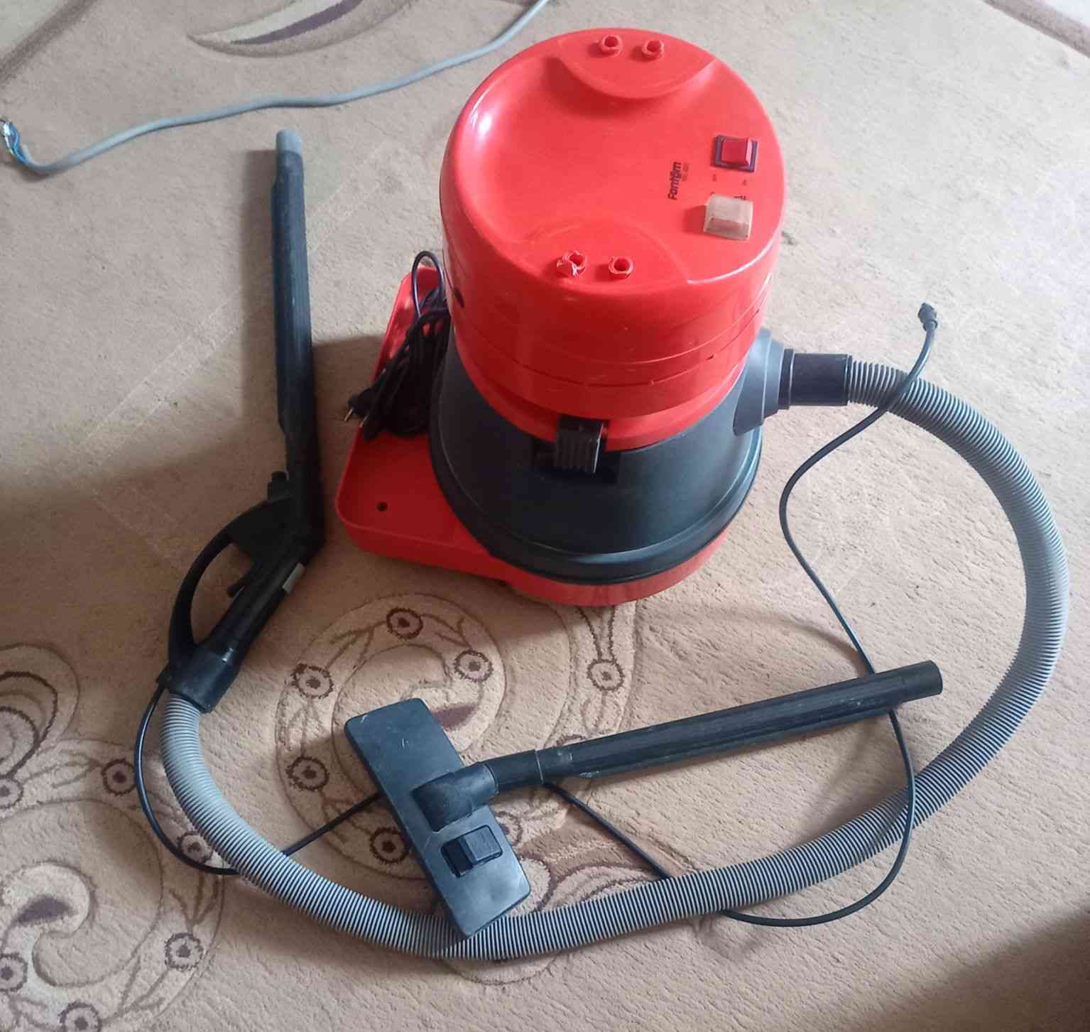 مكنسه كهربائيه علئ  الفحص  حي الجهاد


**إذا كنت صاحب هذا الإعلان وتريد حذفه لأي سبب، رجاءا أرسل رسالة إلى الدعم الفني**