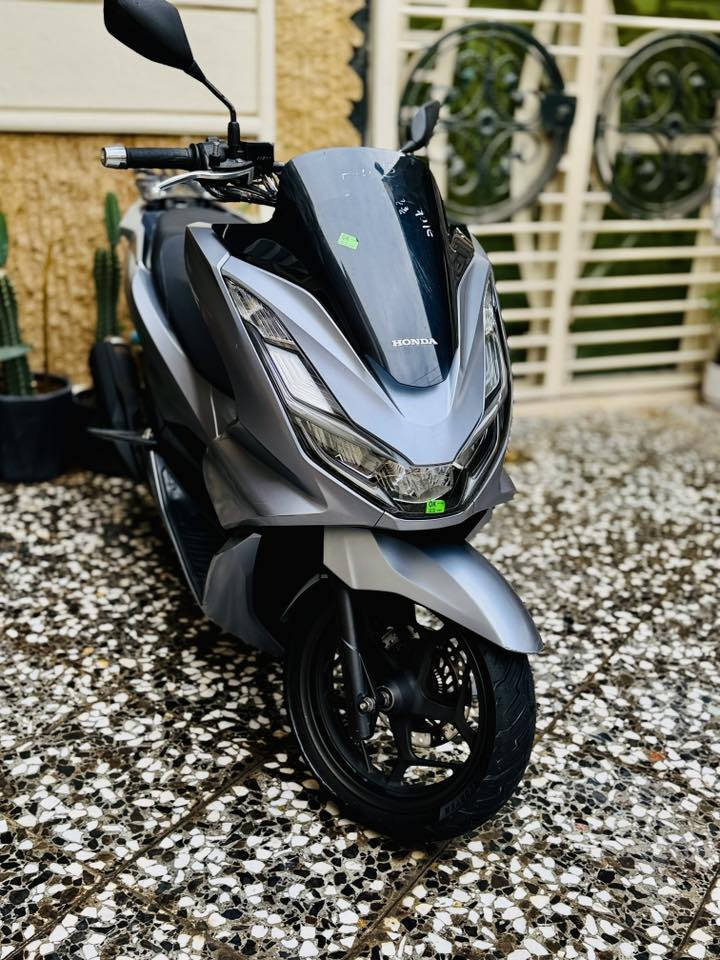 السلام عليكم دراجه pcx للبيع كوري الجيل الرابع مكفوله بدون اي نقص السعر 18ورقه وبيها مجال بسيط
للاستفسار:
***********
