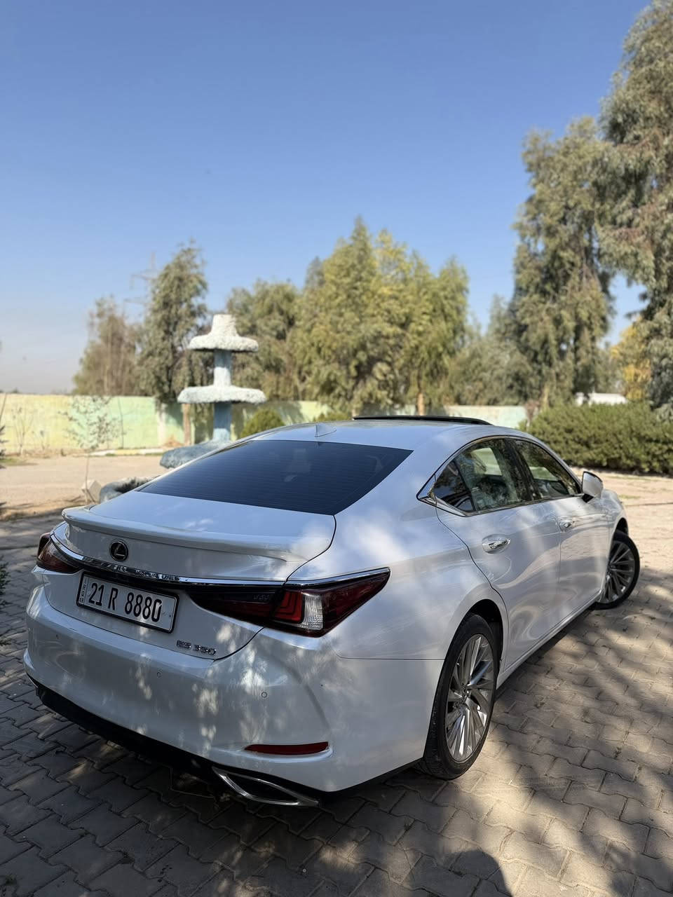 سلام عليكم 
لكسز ٢٠٢٢ es 350 مواصفات معروفة كلشي بشرط ماشية ٢٩ الف ميل بعدة زيرو 
نص جاملغ خلفي صبغ و باب تبديل شركة نفس الون نفس الكود بدون قطرة دواخل كلة كبس بجم خلف  

مكان كركوك

(***********)
