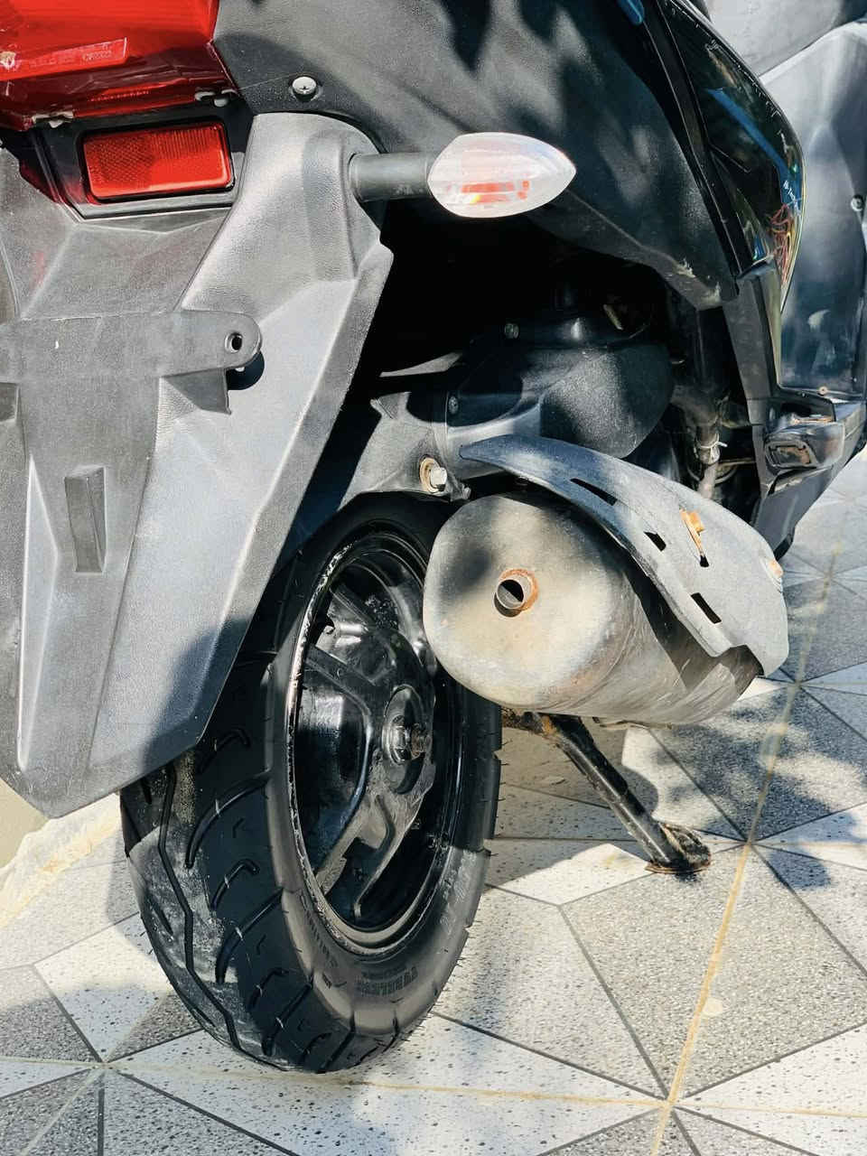 سلام عليكم ZR2019🛵 او للمراوس

دراجه كهربائيات كله شغال ⚡️

مكينه ناعمه خير من الله 

دراجه نقص بس كابريتر تعبان 🥲

السعر : 775 الف  

مكاني رميثه ❤️

***********
