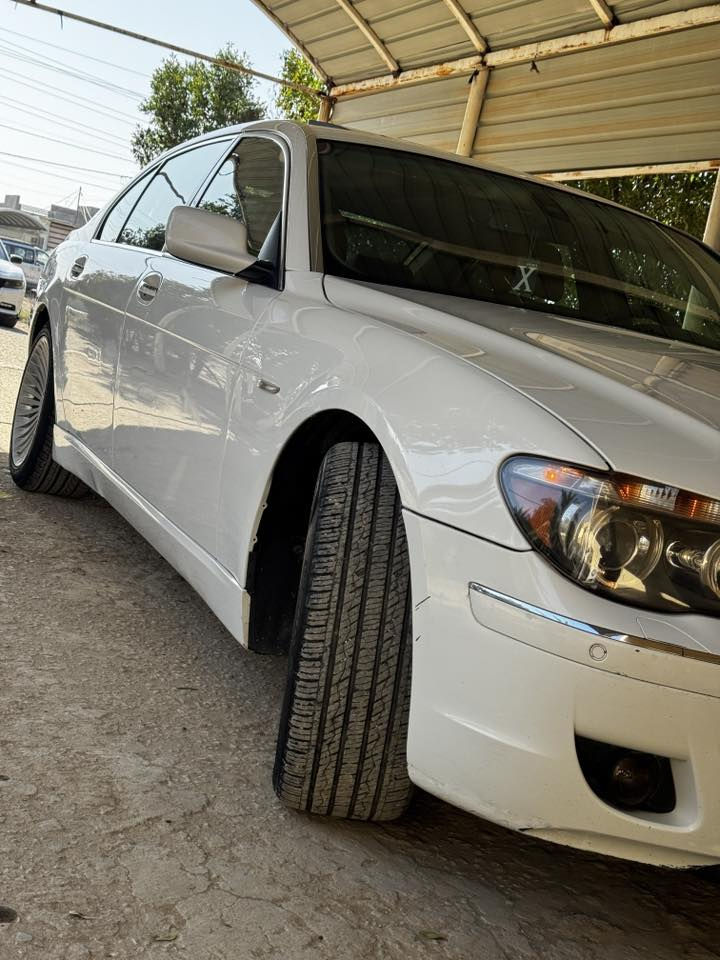 السلام عليكم باخره موديل 2007حجم750Li سعر 175وبيه مجال سياره نضيفه جداً كل نقص مابيه كفاله عامه ماعده شخوط وبارد كولش بسيط مكان بابل رقم سياره بغداد بسمي مداور راسن رقمي ‭٠٧٨١ ١٢٦ ٩٢٥٨‬
