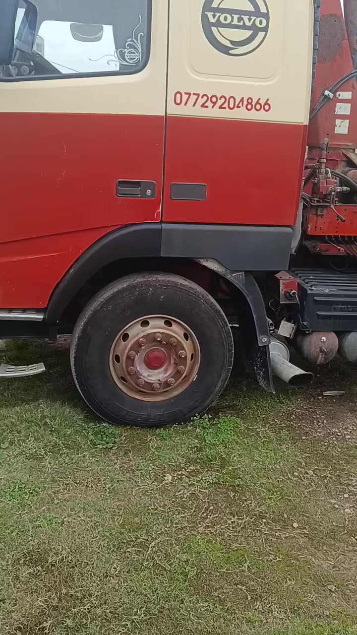 بسبب الوعود الكاذبه تم إعادة النشر فالفو للبيع موديل 2001 رقم سليمانيه انگليزي جهاز بافنگر 7 طن سيارة كفاله عامه سنويه جديده اتصل على الرقم ***********
