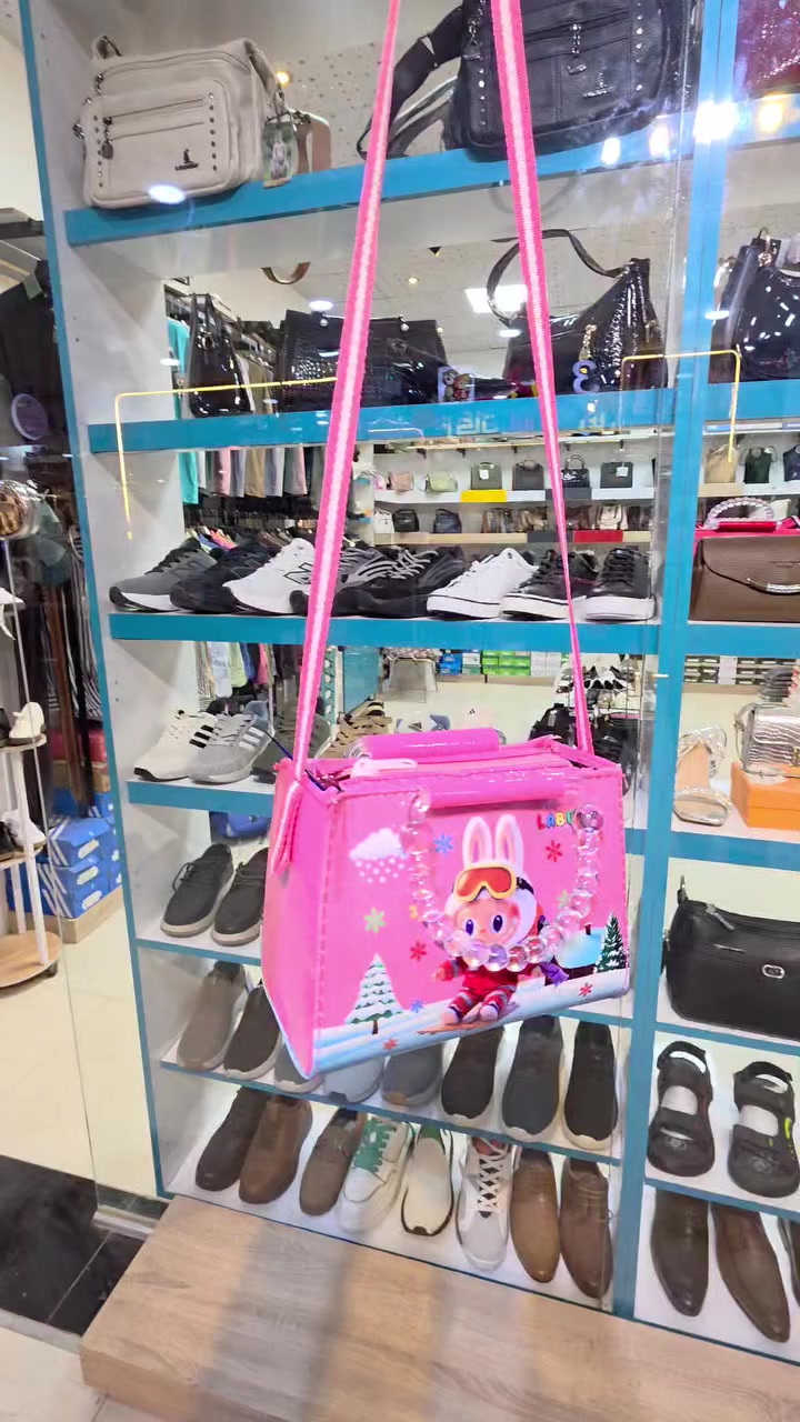 #كررنا الموديل البناتي

مع تكملة ألوان
 الالوان 7

#أسطنبول_مول_المسيب_الطابق_الثاني


**إذا كنت صاحب هذا الإعلان وتريد حذفه لأي سبب، رجاءا أرسل رسالة إلى الدعم الفني**