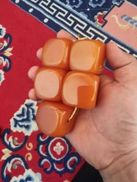 للبيع • اكسسوارات شخصية