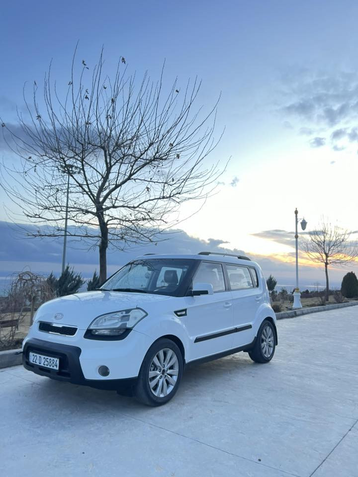 صول 12 سياره جديده خليجي داخل احمر فقط بنيد صبغ بدون حادث مكينه 1600 سعر 107 مكاني ديوانيه ***********
