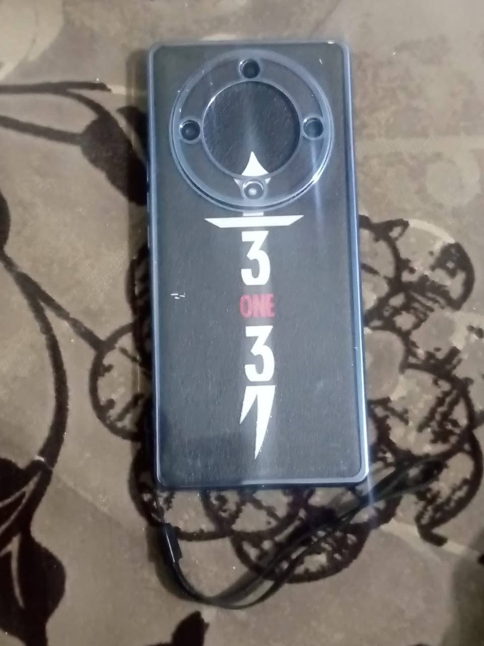السلام عليكم جهاز HONOR X9a 5G جهاز ذاكره 256وعشوائيه 8+8 مكفول من تصليح كله شغال نضيف بي فقط كسور بسيطات بالشاشه ما ماثرات السعر 175 وبي مجال للستفسار *********** كوت حي جهاد
