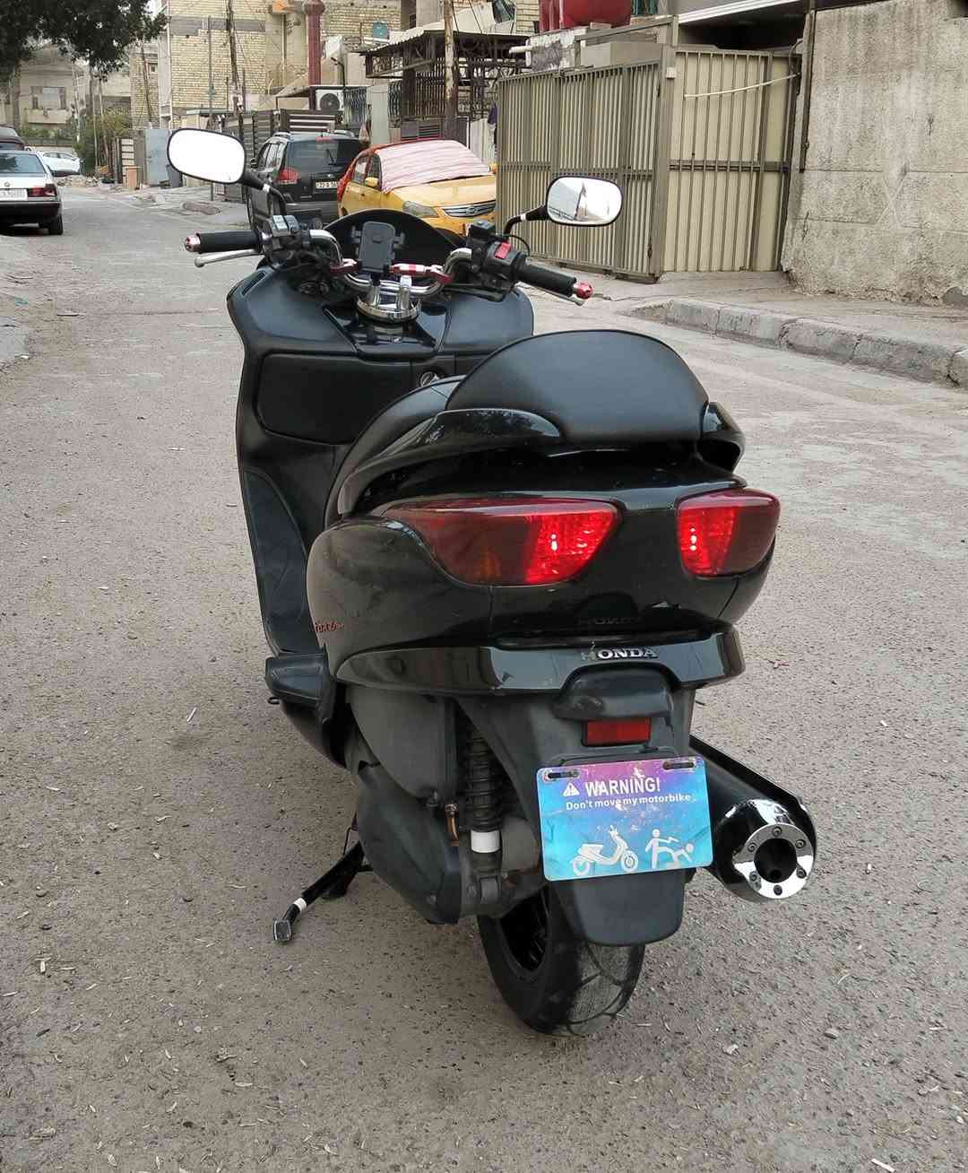 السلام عليكم من رخصه الادمن دراجه فورزه 08كير 3تحويلات  نضيفه
ما بيها اي نقص مكينه ناعمه ماكو اي صوت كلش ناعمه ماشيه24 كفرات شوفت عينك الدراجه كلش حلوه اريد ابيع احتاجيت فلوس كير شغال ما بي إي مشكله جيب فيتر وتعال افحص مكاني بغداد قرب تقاطع درويش سعرها 950 بيها مجال رقم***********
