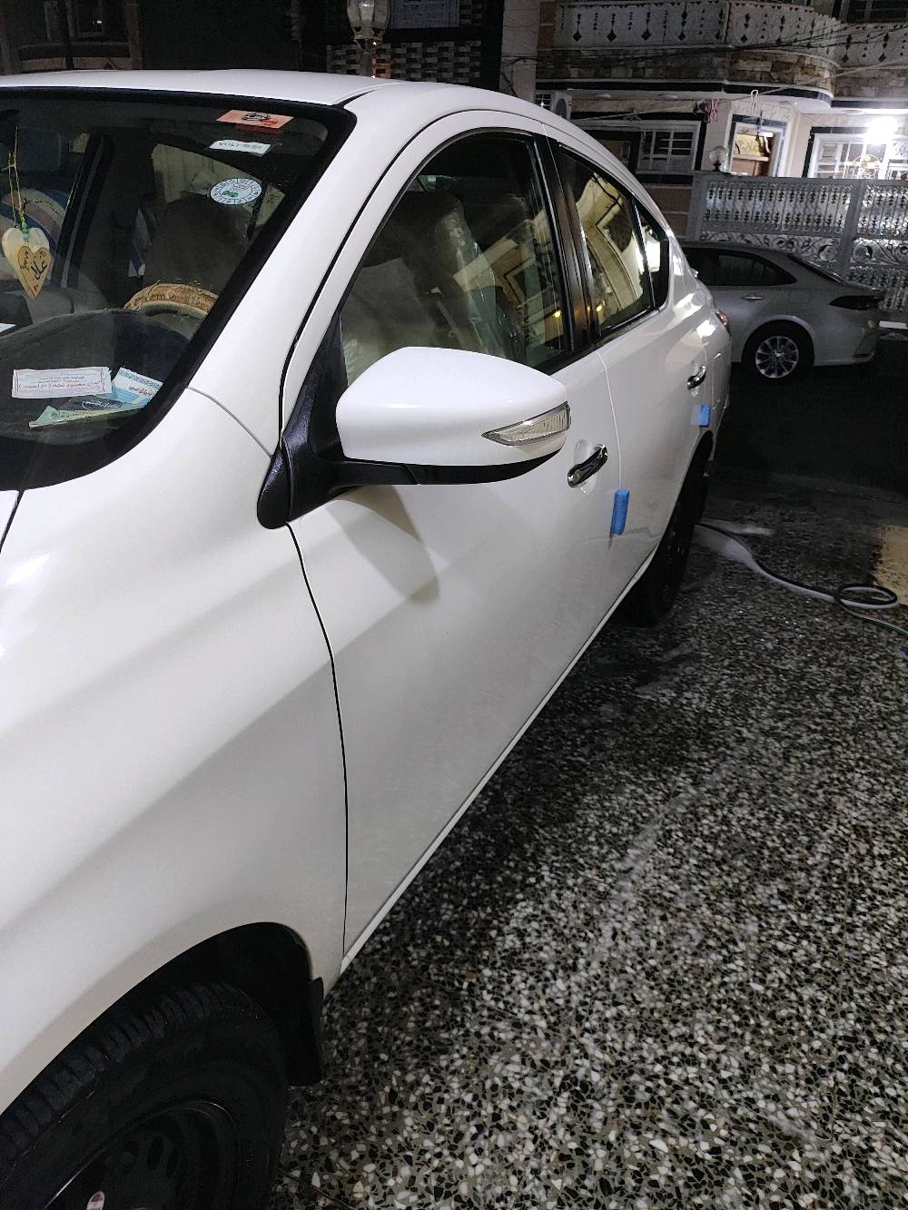 السلام عليكم 
للبيع سني مصري بعدها بحالة الضمان موديل 2025 رقم اربيل بأسمي
هزة لل2027
ماشيه 25500 كفاله من الصبغ 
بيها رصعة بالدعامية الامامية
  اربع جام كهربائي
 تحكم ستيرن جهتين
 شاشة جكسارة
 دوشمة ارضيات و كشنات
 ابواب مغلفة بالنايلون
تبريد قطعتين
اشارة بالمري
سبير منازل
كبات بعدها مطبكة
جنح جنطة
حساسات خلفية
كل الملاحضات موضحات بالصور 122$
 للتواصل ماسنجر فقط
مكانها بغداد / المشتل