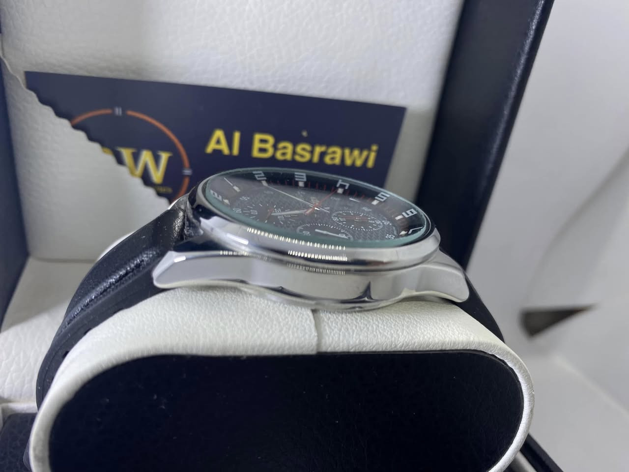 اروع إنتاج .. شركة سايكو  SEIKO
اصدار خاص ومحدود .. لشركة تيوتا 
المواصفات :
كوارتز .. كرنو گراف مينه مميزه جدا
سير ربل …. نظافه كالجديد 
القطر : 42 m
السعر : 120 $ …….. مع التوصيل 
رتيل الساعه … مرتفع جدا 
التواصل : خاص 
او ….. إتصال مع واتساب  ***********

#البصراوي 
#للساعات
#اختيار 
#المتميزين
