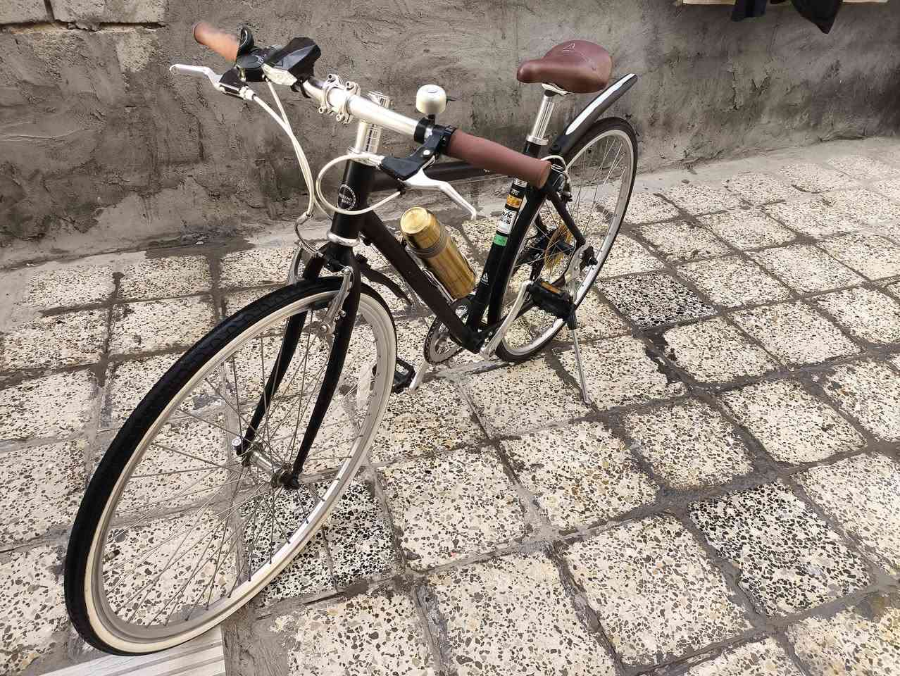 للبيع
دراجه هوائيه باله مال حاويه 
لشه المنيوم 
كله شغال وكله بلادي 
السعر150


**إذا كنت صاحب هذا الإعلان وتريد حذفه لأي سبب، رجاءا أرسل رسالة إلى الدعم الفني**