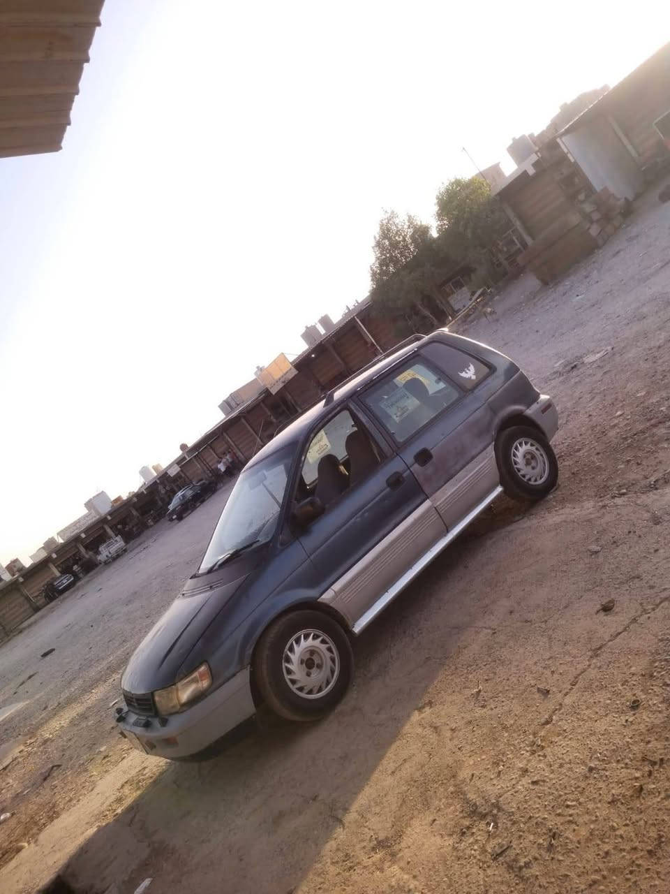 سلام عليكم
ميسوبوشي كلنت ستيشن 
سنويه لحد 29 وياهه ستيكر بانزين شرط تحويل 25 ورقه و بيهه مجال  ***********
