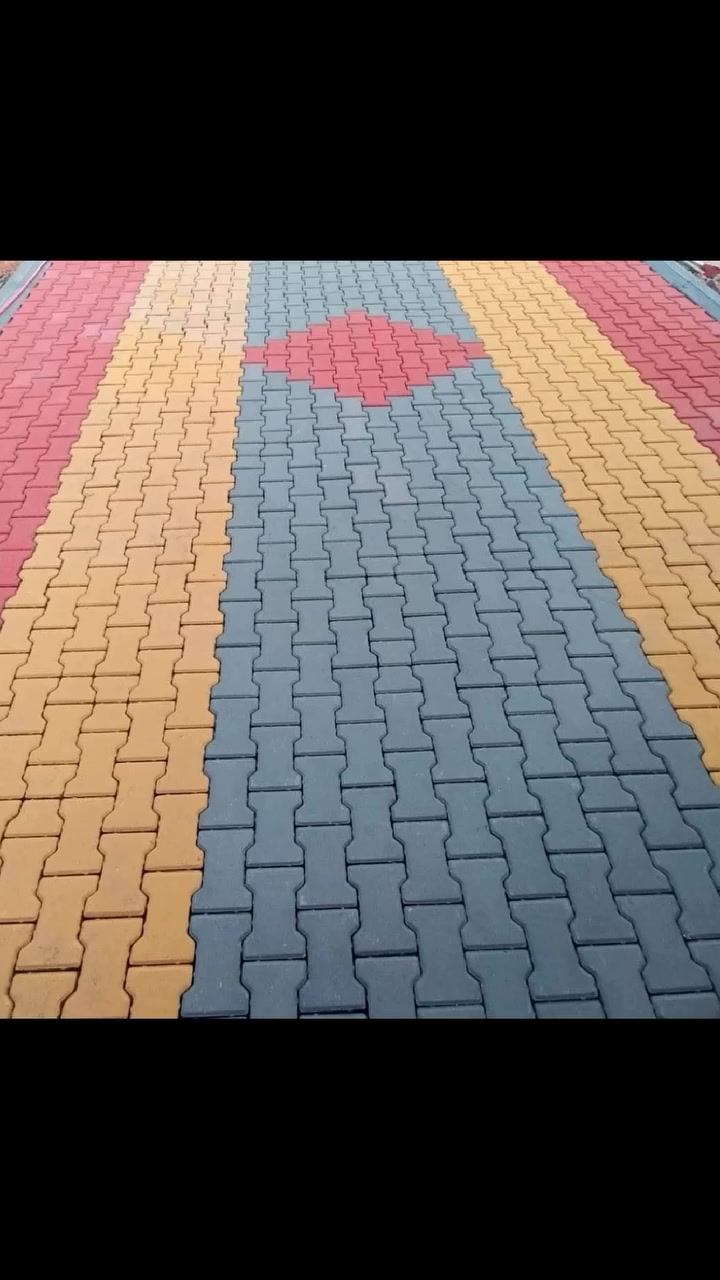 متوفر كادر عمل 
نشتغل انواع الارصفه شوارع حدائق مدارس دوائر 
يوجد كرسته وعمل
اي أستفسار اتصل ع الرقم 
***********
