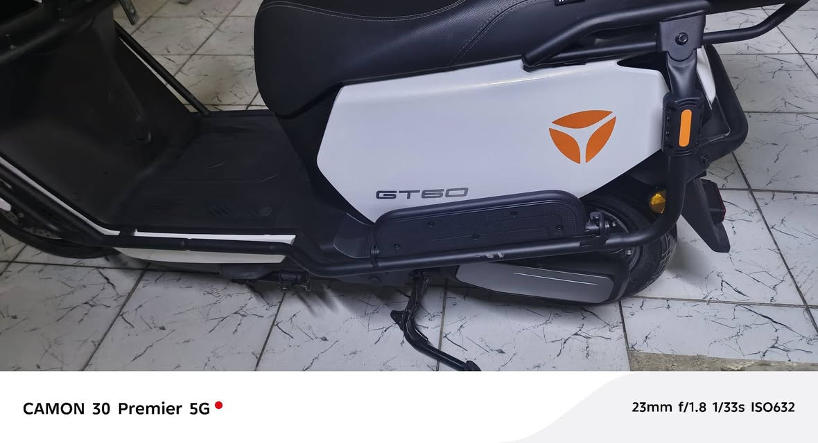 سلام عليكم
دراجه ياديه جديده لوك مواصفات معروفه فقط بيع ماراوس
سعر واحد مليون قفل 
***********
