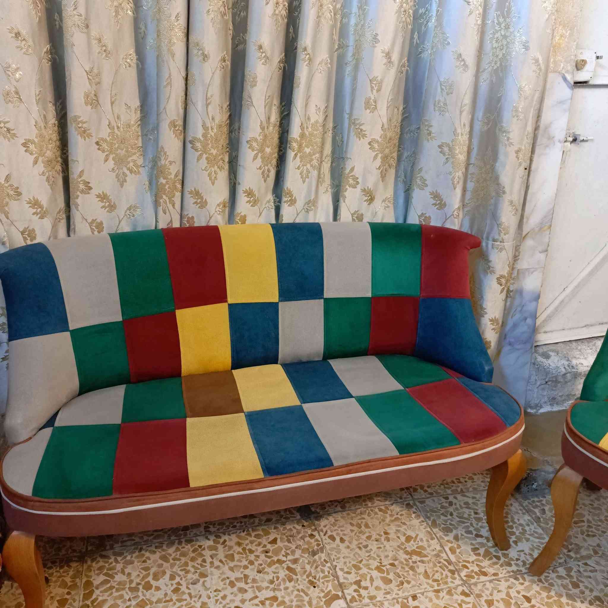 تخم خشب صاج قماش قديفه مقاعد خشب تخم تكمه كلش نضيف 8 مقعد ثنين قنفات أم نفرين و 4 كراسي سعر 250 بغداد, العراق


**إذا كنت صاحب هذا الإعلان وتريد حذفه لأي سبب، رجاءا أرسل رسالة إلى الدعم الفني**