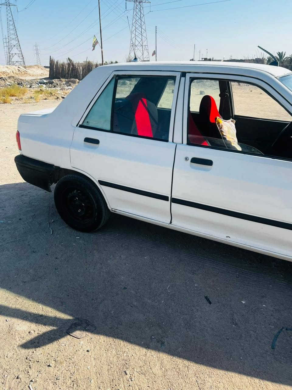 سلام عليكم سايبه جديده مديل 15 سياره نضيفه لا خياس لا شي محرك جديد لا ينقص ولا بيخر  بيها رابع يفلت وراعيها بناصريه ما ندله ابيع بدون راعي كفاله من سرقه والطلب سعر 15 وبيها مجال حك الجيه ***********
