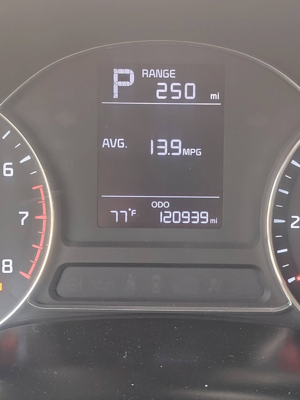 سلام عليكم كيه فورتي موديل 2018وارد أمريكي حادث جاملغ و بنيد سياره جديده مكينه ٢٠٠٠ دوش كير صدر تبريد خير من الله مصفره هيئه وغرامات سياره بسمي ماشيه ١٢٠ منضومه قاز شاشه جاهزه سياره سعر 112مكاني بغداد الكماليه هاتف ***********
