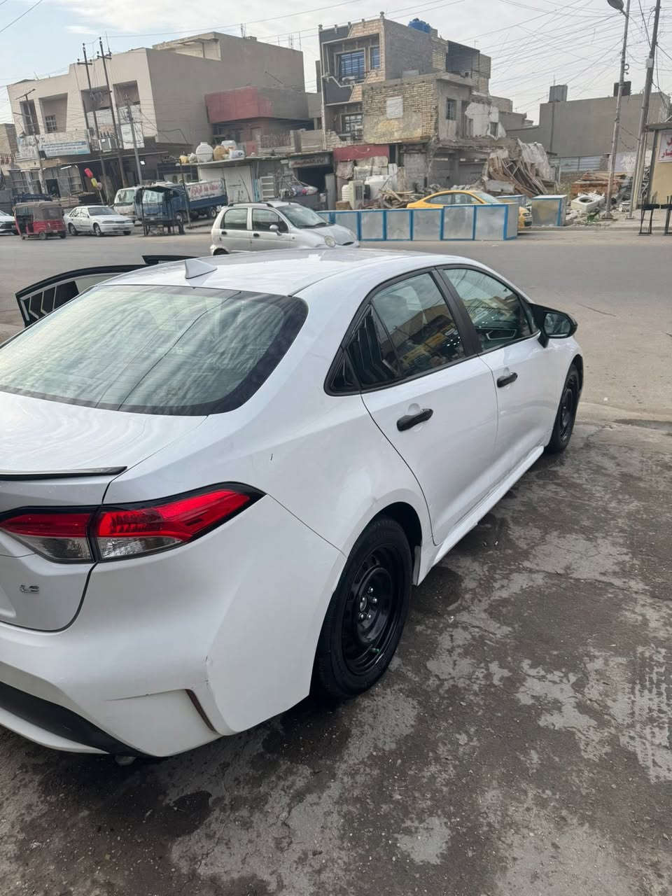 كورلا معوقين
مديل 2021
رقم بغداد 
مكان سياره بغداد
سعر 128 وبيه مجال 
***********
