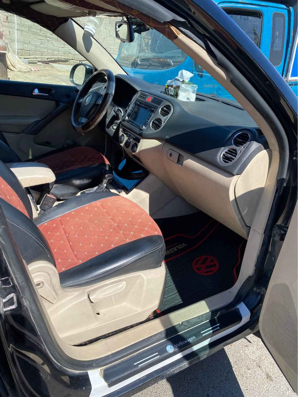 سلام عليكم للبيع او مراوس تيكوان الماني ٢٠٠٩ محرك ٢٠٠٠ تيربوو سياره حلوه مواصفات فول تحكمات باتري صدر محرك كير كله تمام للاستفسار راسلني خاص مكان السياره بغداد بغداد, العراق


**إذا كنت صاحب هذا الإعلان وتريد حذفه لأي سبب، رجاءا أرسل رسالة إلى الدعم الفني**