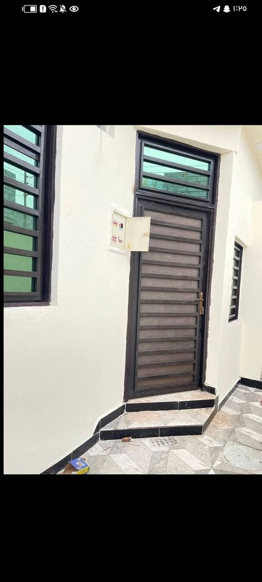 دار للبيع في شط العرب شارع الفيروزية مساحه 100 سعر البيت 48قفل للستفسار ***********
