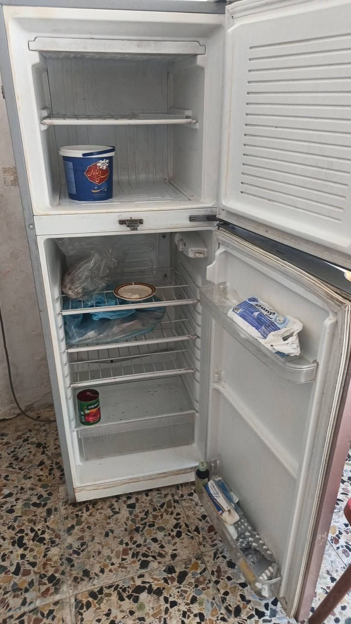 ثلاجه ب100شغالة


**إذا كنت صاحب هذا الإعلان وتريد حذفه لأي سبب، رجاءا أرسل رسالة إلى الدعم الفني**