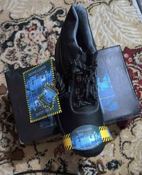 بدلة عمل • حذاء سيفتي • تكريت