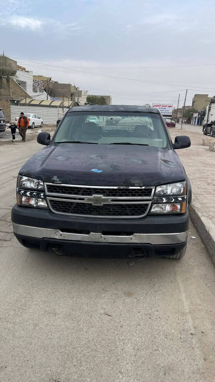 السلام عليكم سياره مزاد موديل 2006مكفول كفاله عامله مكيانه اوكيار اوصدر اوكهرباية كل جديد السعار 55 ورق رقم الهاتف *********** اتصل او بيك خير أو تدلل المكان بغداد
