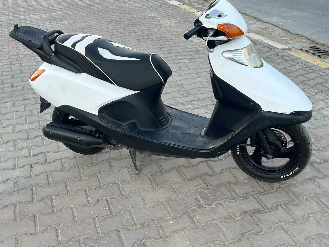 السلام عليكم سبيسي ياباني رمبه صارله 4 اشهر منزله من رمبه للبيع او مراوس مكفوله كفاله عامه بيها زوج تايرات جدد كلشي مابيها نقص مكينه خير من الله برغي مامفتوح مبيها  وكفرات مغلفه فابلون من شخوط لون كفراتها فيلي
للاستفسار خاص ***********
