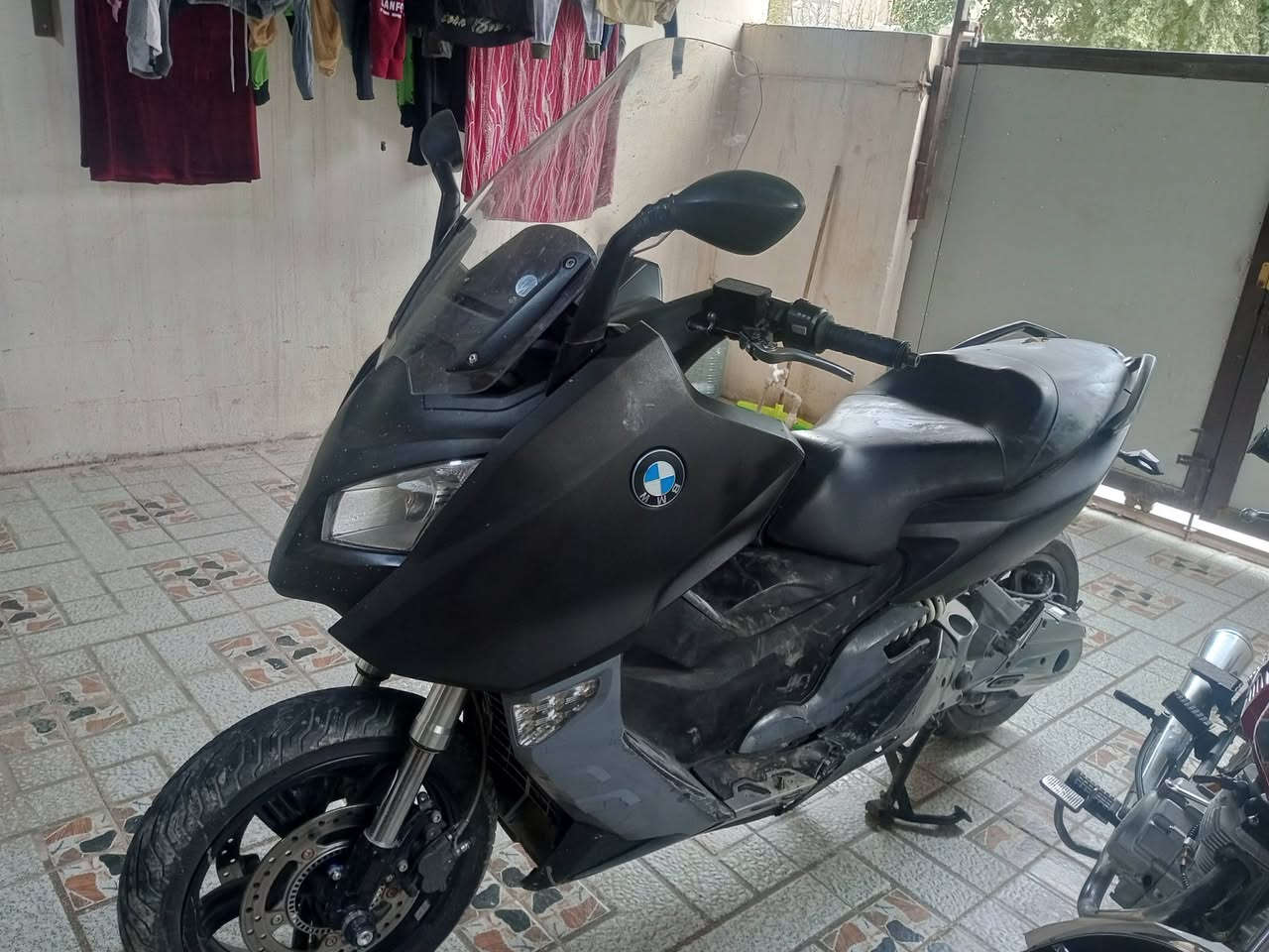 بيام 2018 فول مواصفات تتفه ايد أو كشن تتفاه المحرك 650  الماطور خير من الله أو ينباع رخيص بس علمود الوراق ضايعه مكان كركوك حي الخضراء السعر 18 ***********
