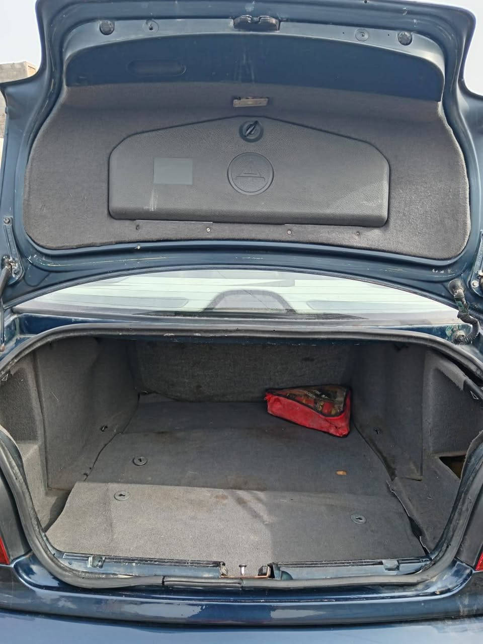 سلام عليكم BMWصقر موديل 1998
528 سياره جاهزة  تبريد تدفئه تخم تاير
خير من الله مصبوغه عام ***********
73 وبيهة مجال
