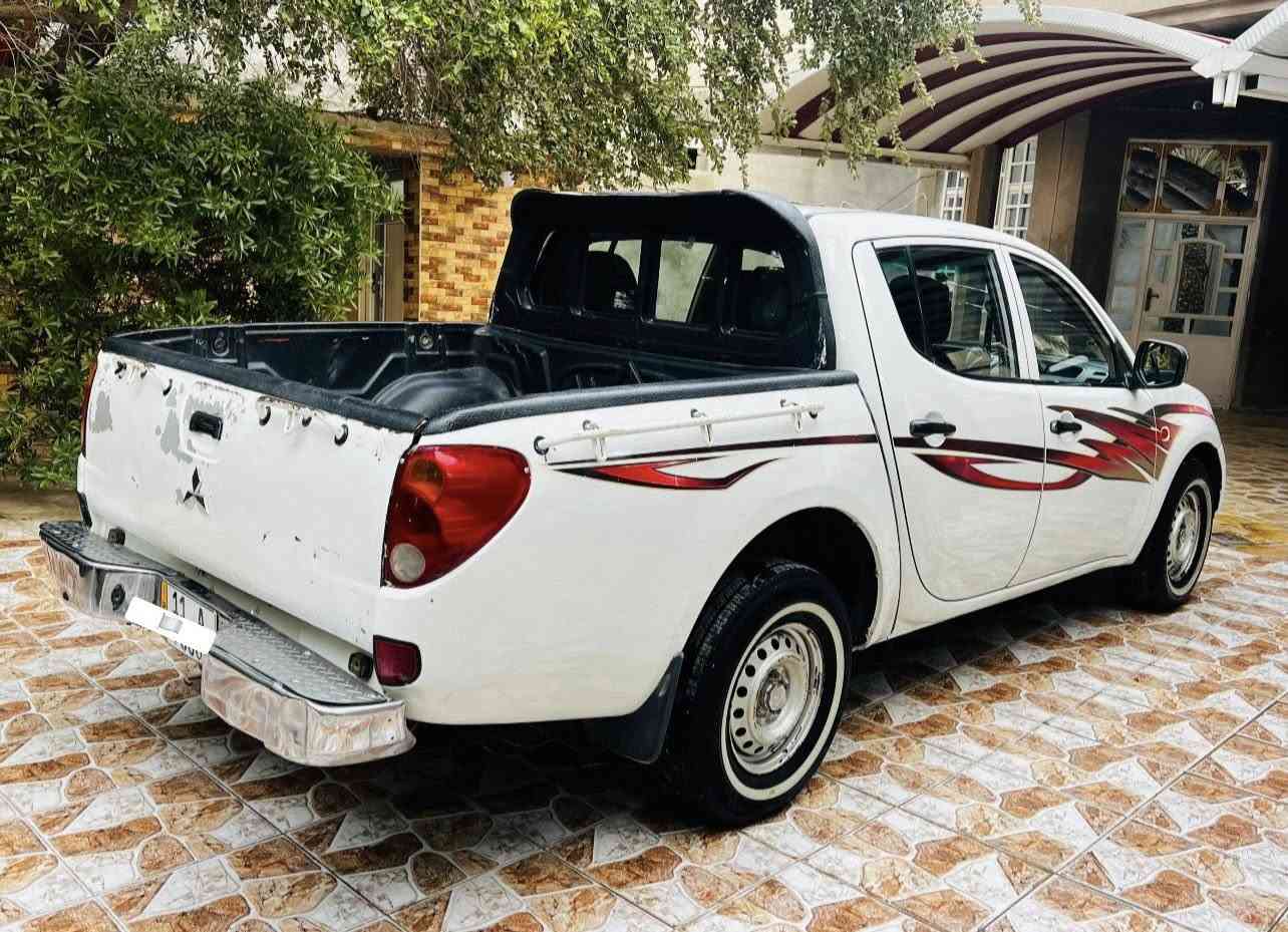 سلام عليكم
بيكم ميسيبوشي موديل 2007  رقم بغداد الجديد تحويل مباشر 
/محرك كير مكفولات /صدر جديد تخم تاير جديد /كهربائيات كلهه شغاله //

ملاحظه //السياره بيهه ثلاث قطع رش بدون دواخل 

السعرر 87 

رقم تلفون ***********
