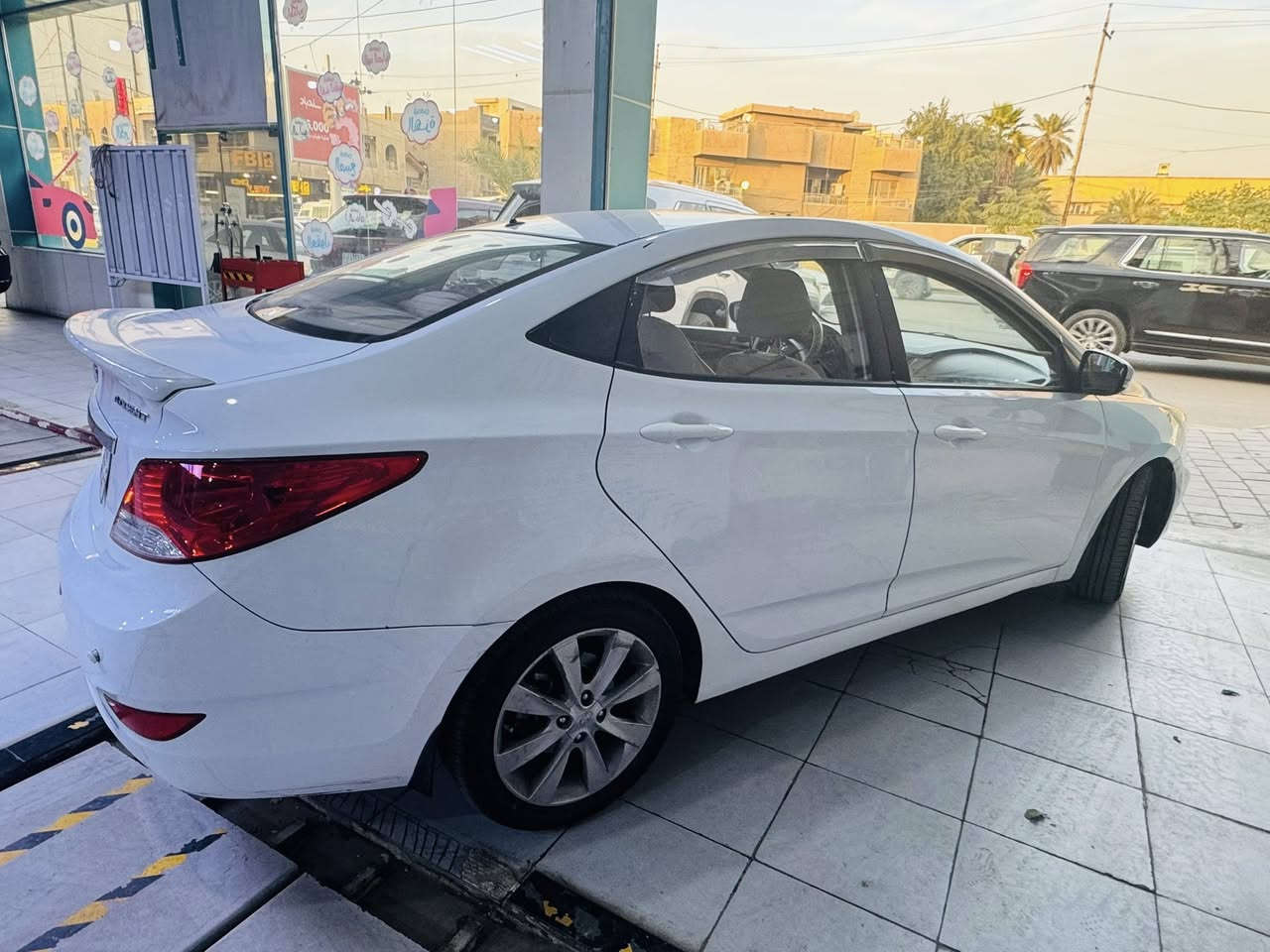 هيونداي اكسنت موديل 2013 

✅ تخم تار جديد
✅ فتحة سقف
✅ تحكم ستيرن
✅ 5 ويل كب
✅ ماشية 196 ألف كم
✅ رقم بغداد – ثاني يوم تحويل
✅مكان السيارة بغداد الدورة 
🔴رابط السونار 
https://www.basha-auctions.com/TestConditionalReport.aspx?CarID=32676

💰 السعر: 95 وبي مجال بسيط 

 للأتصال :   ***********
