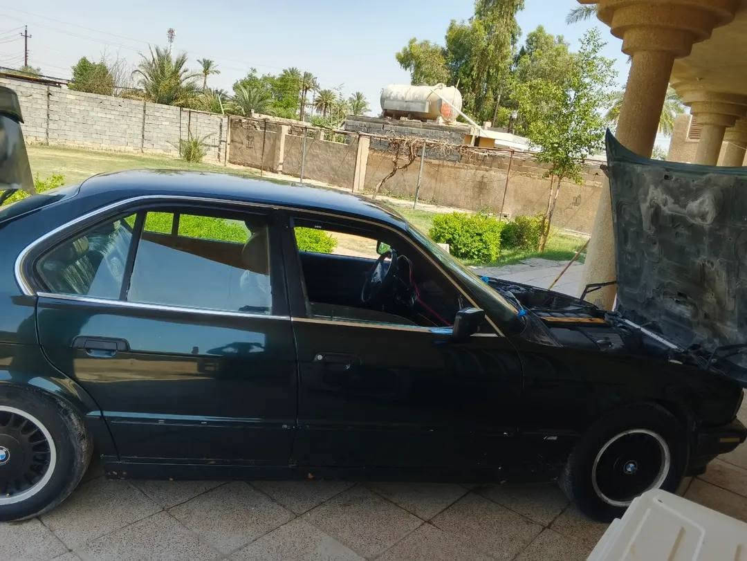 سلام عليكم بي ام 94 /520 محرك كير مال 525مسكر فانوص كهربائيات كله شغاله فول بي باب مبدل مال سايق 
سعر 40بي مجال مكان سياره بغداد ابو غريب رقم تليفون 
***********/ بي واتساب الخاص مفتوح
