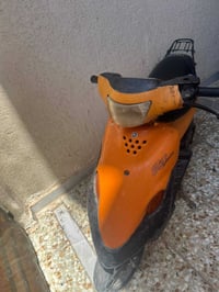 تسع زروف • اوراق • ما تشتغل