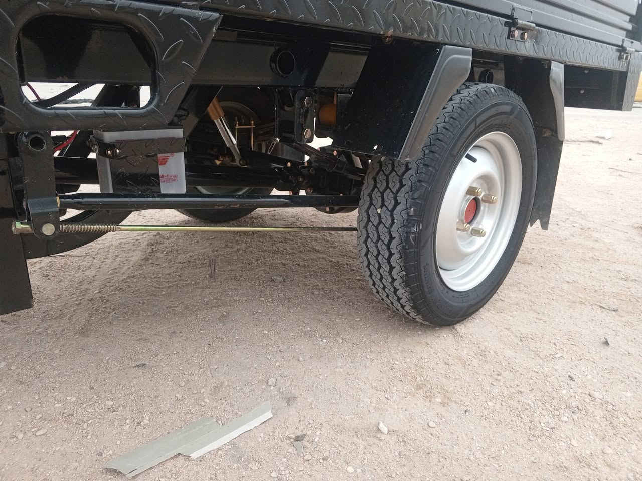 سلام عليكم ستوته للبيع زيرو صارلها ثلات يام من طالعه معرض النور موديل الثلاثه وعشرين مكاني كربلاء حي الغدير تحويل مباشر يم مكتب حسين السعر مليونين وثمن ميه وخمسين ***********
