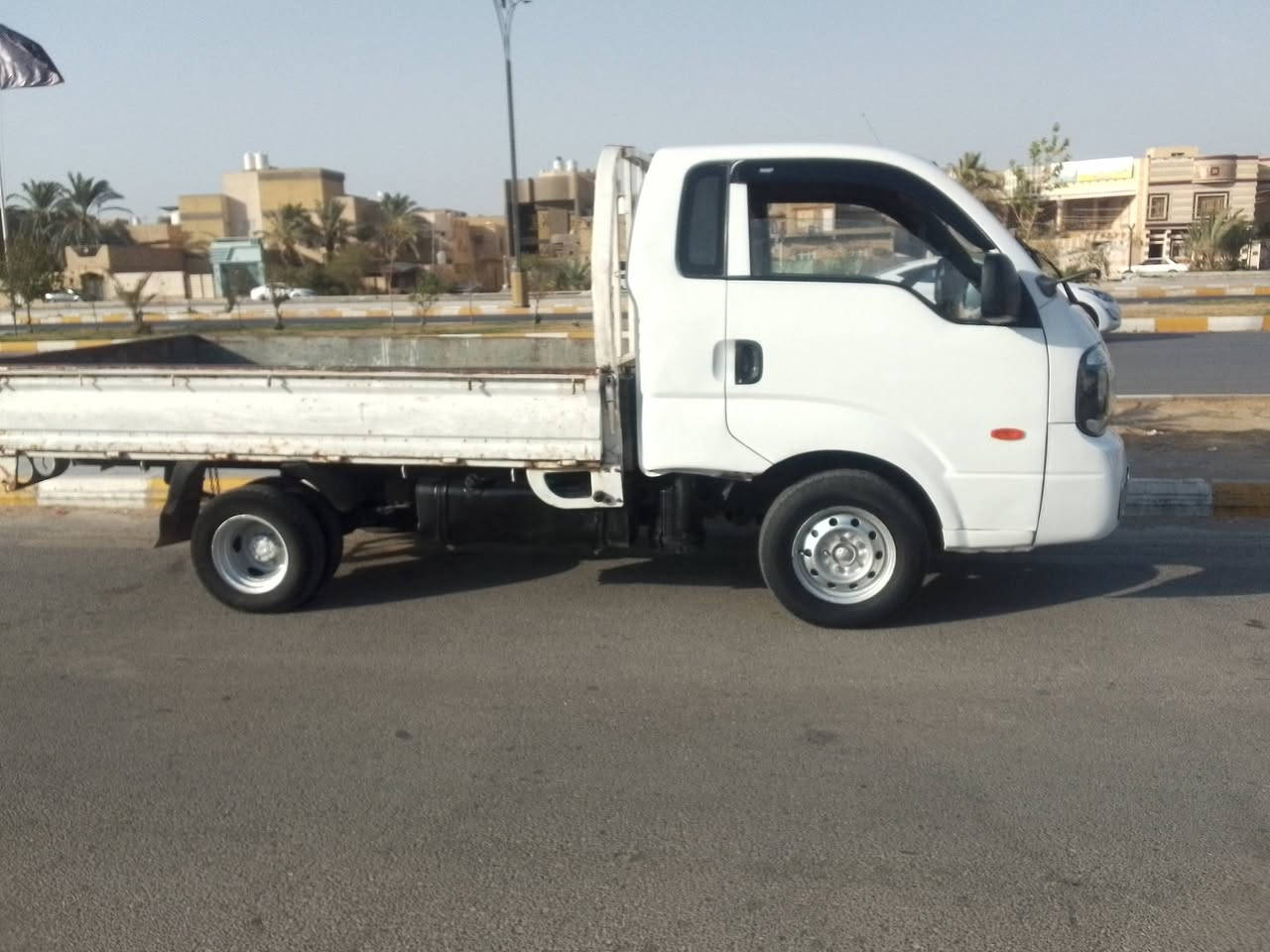 السلام عليكم كيه بنكو مدريل 2005 محدثه2025 رقم اصفر اتعهد بالتحويل السعر 62 وبيه رقمي *********** مكاني الناصريه قضاء الغراف سيارة رقمها بابل مكينتها بيها ضعف قليل
