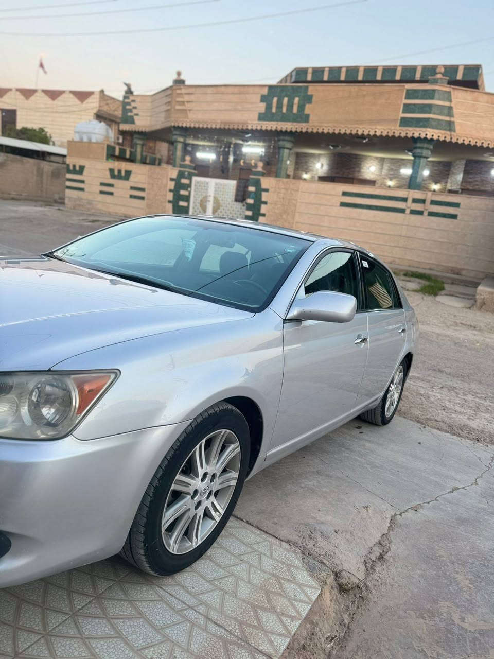 افلون 2010فول مواصفات لمتدد كفاله عامه وارد كلين
رقم اربيل 
بصمه _تشغيل عن بعد _تحديد موقع 
فتحه 
كشنات جلد 
كشنات تدفئة تبريد 
كشنات كهرباء 
برده خلفيه 
كشافات 
تحكمات مقود 
محرك 6 سلندر 
ويل كروم 
سياره جاهزه ما بيها  
محرك وكير 
السعر / 160 

العنوان صلاح الدين _دجيل 
***********
