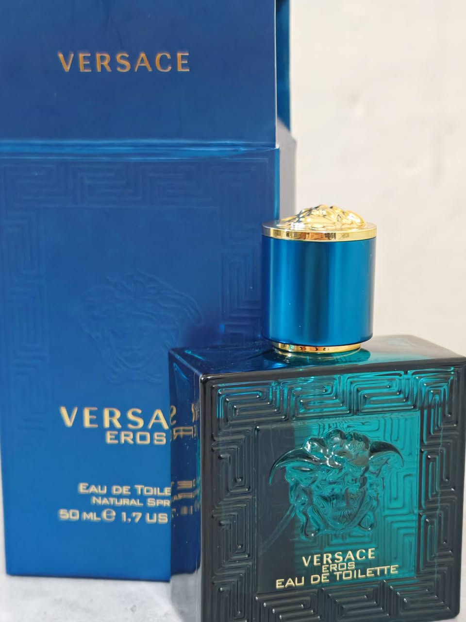 للبيع عطر ڤيرساتشي أصلي 100% 🇮🇹
استخدام يومين فقط — نظيف جداً
جاي من لندن 🇬🇧
صناعة إيطالية أصلية
للمهتم يراسل خاص ✨


**إذا كنت صاحب هذا الإعلان وتريد حذفه لأي سبب، رجاءا أرسل رسالة إلى الدعم الفني**