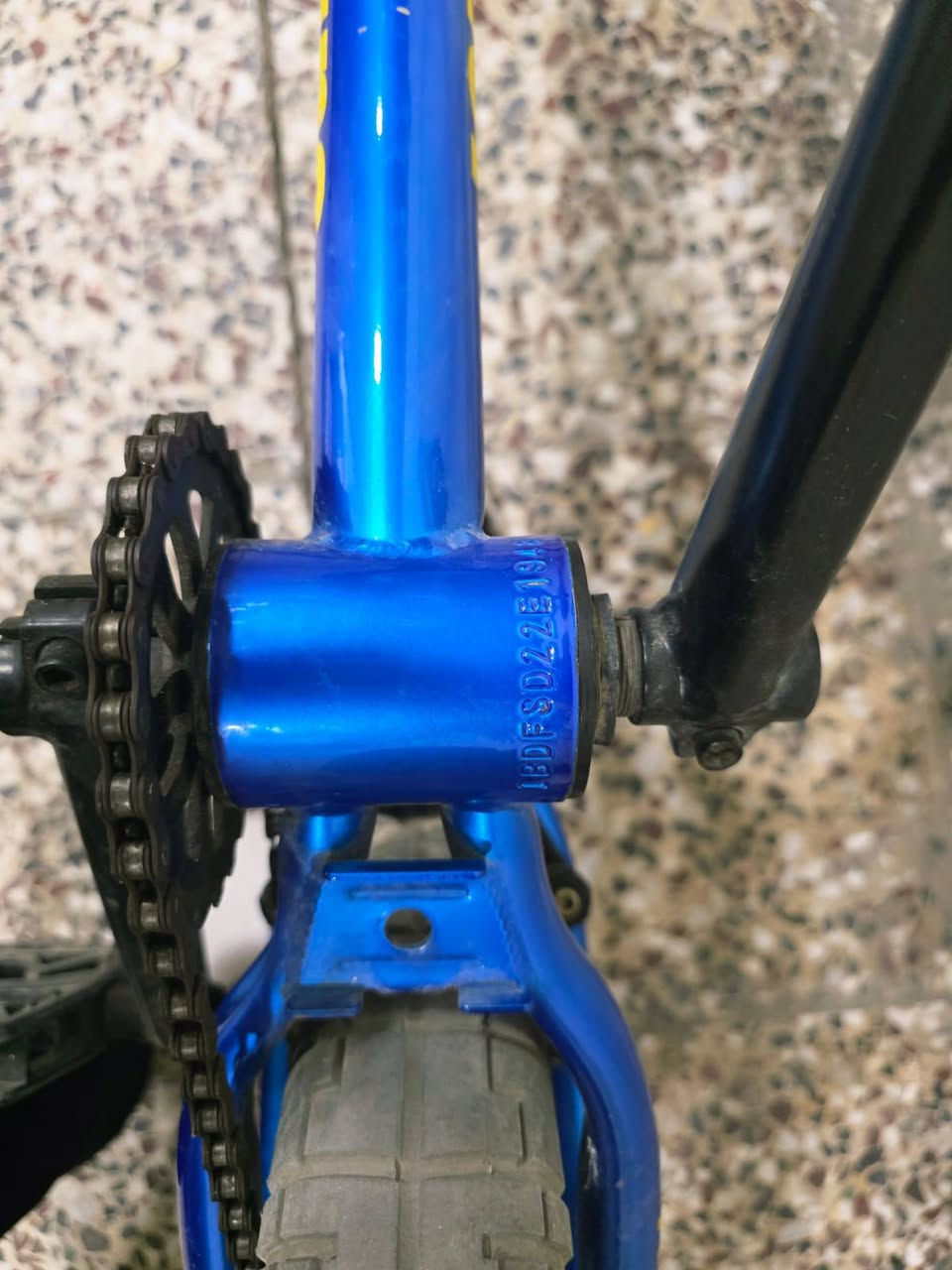 سلام عليكم بأسكل بي ام اكس موديل 2024 لون ازرك مميز بأسكل نضيف مختوب جاهز بأسكل مال لعب الله شاهد 
نضيف ويا كتاب شركة عوزة بس يدات ستيرن السعر 175 وبي مجال للشراي مكاني بغداد مدينة الصدر قطاع 60 هذا رقمي للتواصل *********** موجود واتساب
