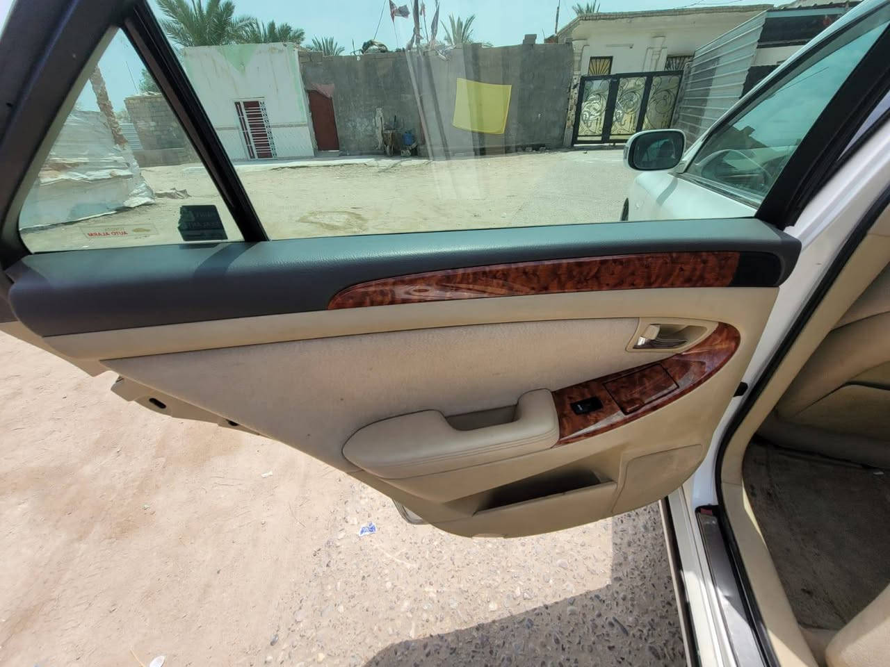 السلام عليكم سيارة شاهينة ادوات 2006 كفالة من الكص والسرقة والعشاير جاهزة للترقيم بيها كتاب حجز من المرور كرستال 3دكم شاصي 82 مكينة الجبيرة D4 تحوير النجف..
مكاني الناصرية مركز السعر 85 وبيها مجال
***********
