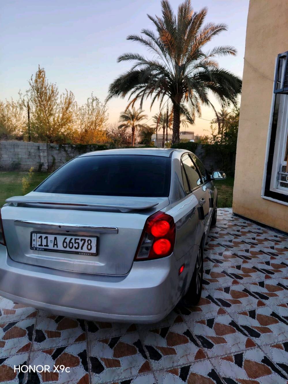  سلام عليكم اوبتره فورنزا اتماتيك موديل 2007 رقم بغداد دولي جديد سنويه ٢٠٣٠ شرط تحويل
محرك وكير اتماتيك ٢٠٠٠ بلاديات مرغوبات
تبريد منضومه كامله جديده شرط ثلج
بيه مكانت  صبغ  اقل الحزام مكفوله  من ضربه وخياس 
تخم تاير جديد حداديه امامي وخلفي جديده نعومته فول مابيه كل نقص كهربائيات كله شغاله سنتر كامله شاشه لمس كامره خلفيه السيارة كل نقص ما أبيها مكاني صويره سعر 60 ورقه لشراي يتصل *********** *********** بيع فقط
