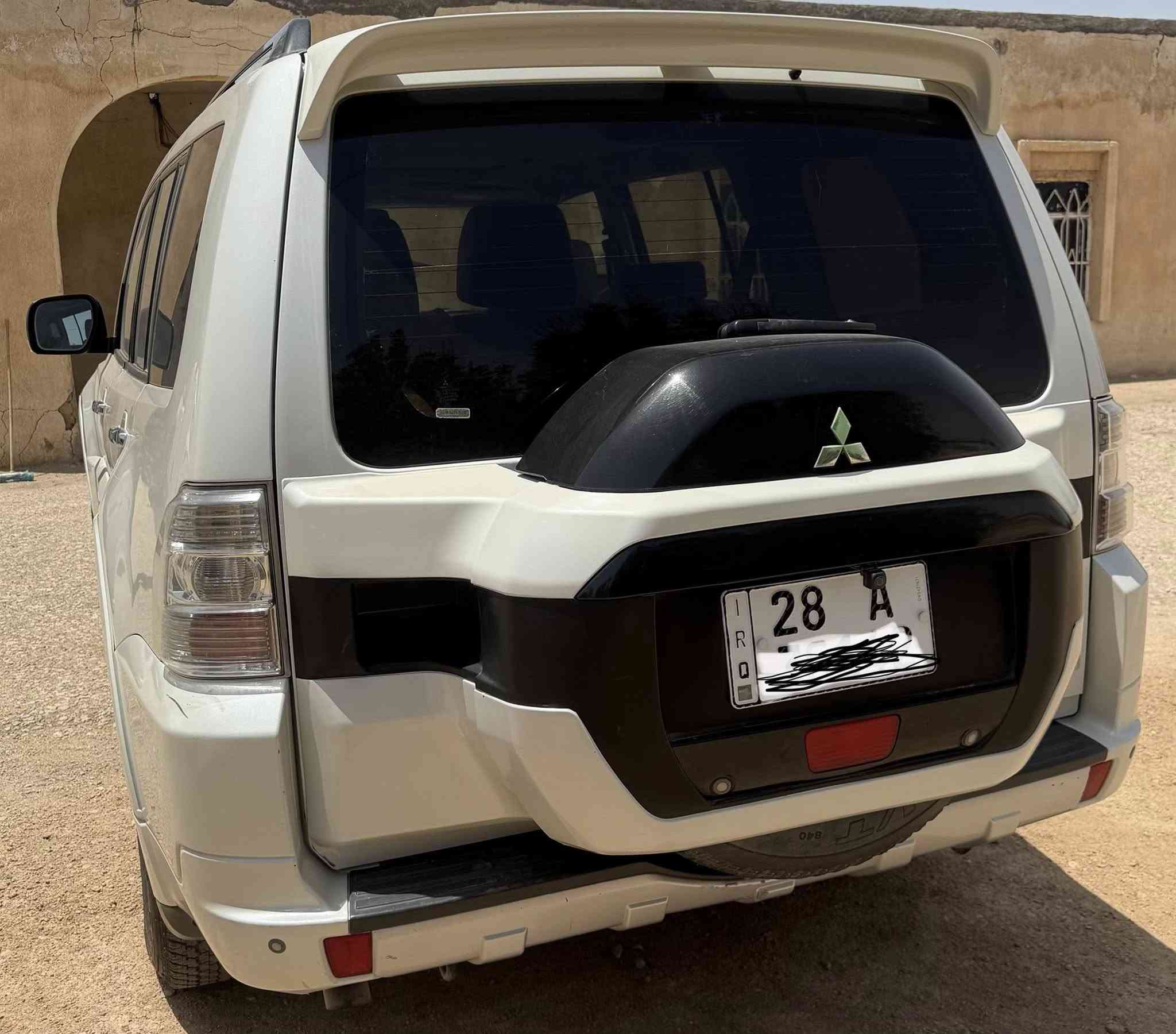 باجيرو ٢٠١٤ حبتور 
رقم نجف 
مكفولة كلشي ع السونار 
مكانها الديوانية قضاء غماس 
السعر ١٦٥ بيها مجال بسيط 
***********
