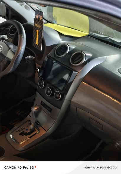 السلام عليكم بيوايدي G3 اوتماتيك موديل 2015 بيهه باب صبغ وهلال جاملغ تخم تاير كماليات تبريد ثلج السياره جاهزه كبل للشارع رقم بغداد انكليزي مكان السياره بغداد الشرطه الرابعه السعر ٥٨ وبيه مجال كلش قليل***********
