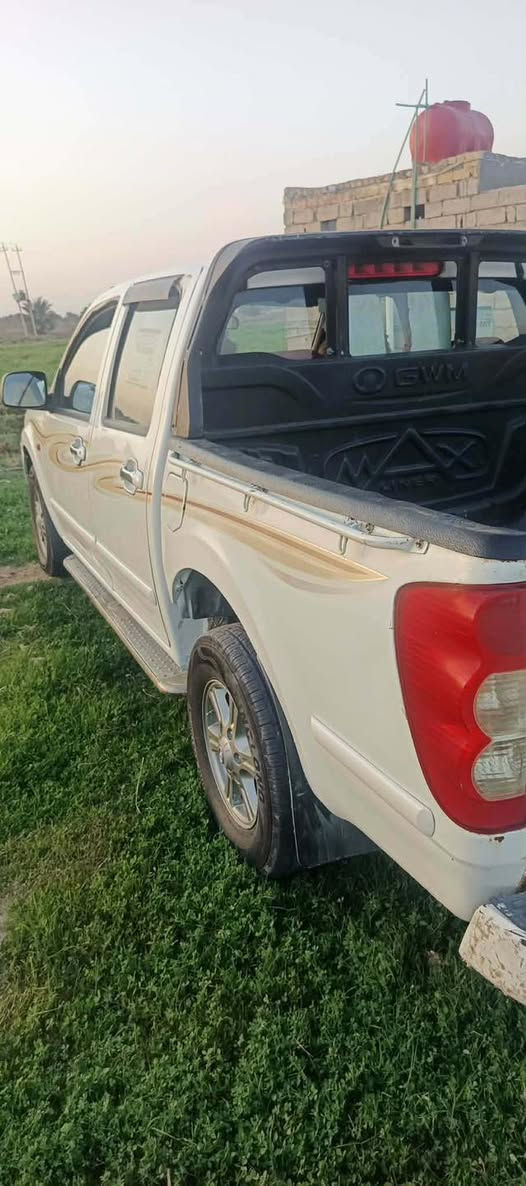 السلام عليكم
للبيع كريت ويل موديل 2013 رقم قادسيه 
بسمي  مداور ثاني يوم مكفولة من كلشي سيارة
جاهزه من كير ومحرك واكسل وحداديه وكهربائيات
كله جاهز تخم تأير جديد سياره مال جناي 
للاستفسار ‭0783 593 3846‬
