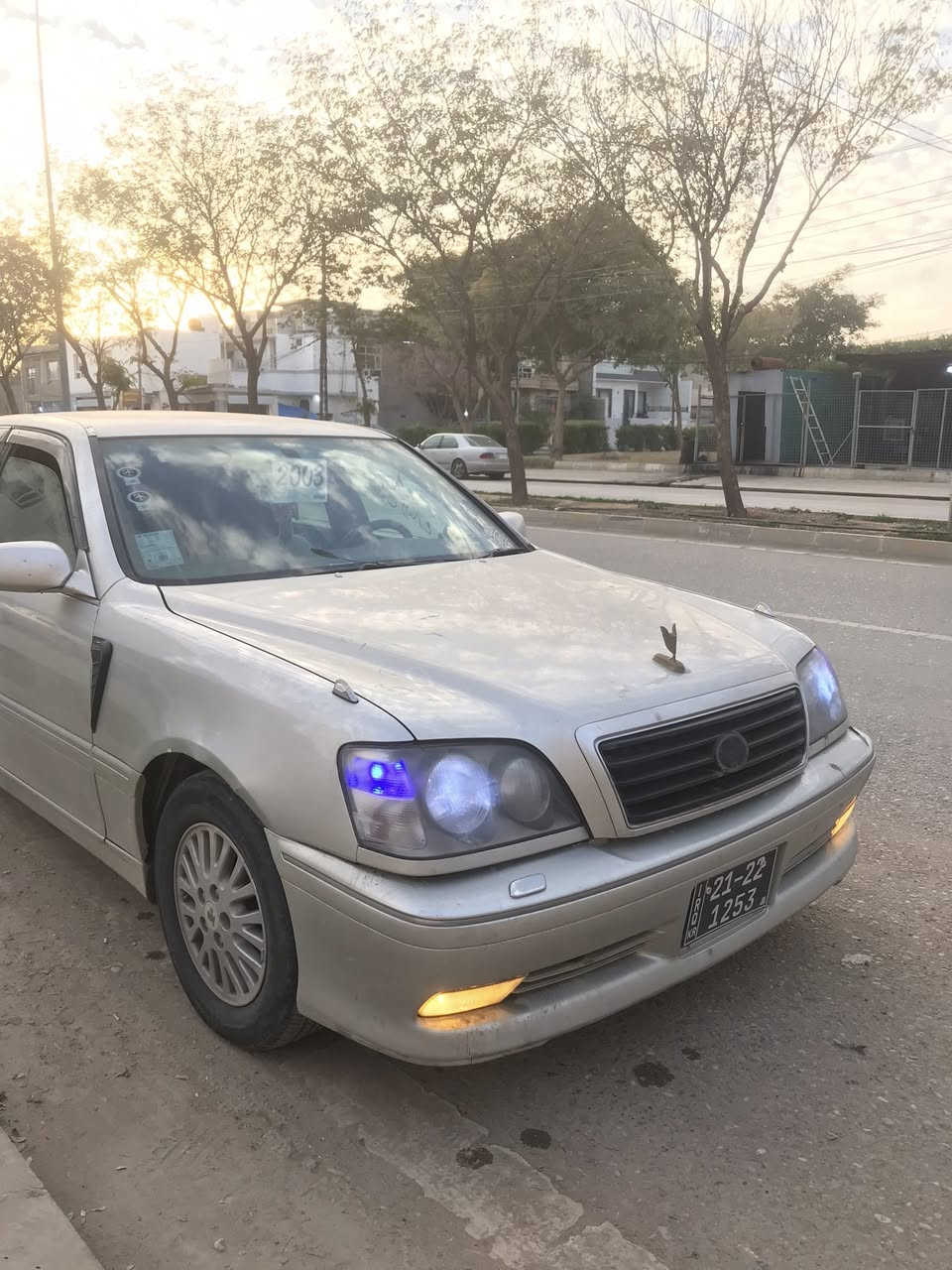 مەلیکە ٢٠٠٣ براوە
مەکینە گەورە
ناورەش
٣٧$ 
مەعمەلە
***********
