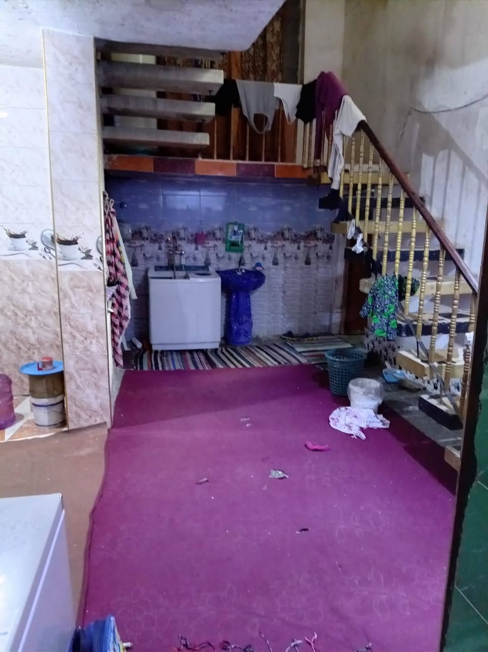 بيت طابو صرف ..مساحه 170 حي القادسيه المتميزين ..طابقين السعر 140وبي مجال بسيط ..مراوس يرهم


**إذا كنت صاحب هذا الإعلان وتريد حذفه لأي سبب، رجاءا أرسل رسالة إلى الدعم الفني**