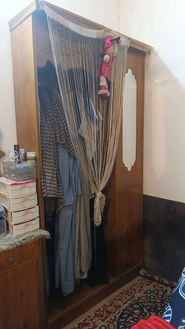 غرفة نوم للبيع صاج مكان كوفة سعر قفل بدون عملة 300 وجهاز جرى ب 100 🎀 ملاحظة اني  مندوبة شعندك غرفة نوم للبيع او غراض منزلية يدزلي خاص


**إذا كنت صاحب هذا الإعلان وتريد حذفه لأي سبب، رجاءا أرسل رسالة إلى الدعم الفني**